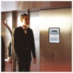 ETUI SAMOLJEPLJIV A4 S MAGNETOM MAGNETO PK2 TARIFOLD(DJOIS)194950 SIVI BLISTER - Image 2