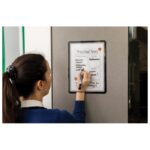 ETUI SAMOLJEPLJIV A4 PIŠI-BRIŠI S MAGNETOM MAGNETO PK2 TARIFOLD (DJOIS) 194377 CRNI BLISTER - Image 4