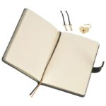 DNEVNIK S KLJUČEM ČISTI 160L HUSH-HUSH MARKER METALIK CRNI 4404 - Image 4