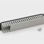 Vodilica kabela 19"/2U, zatvorena