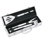 SET ZA ROŠTILJ U ALUMINIJSKOM KOVČEGU