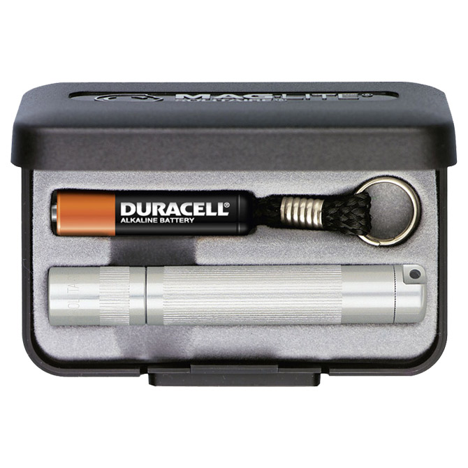 000012934 Svjetiljka ručna u kutijici Solitaire Maglite srebrna - Slika 1