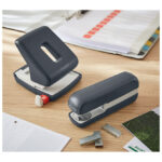 Bušač 2 rupe do  30 listova Cosy Leitz 50040089 tamnosivi blister - Slika 5